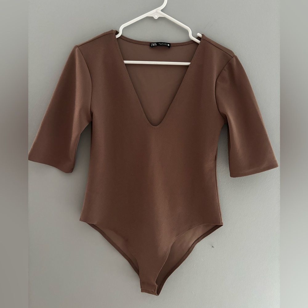 ZARA Pale Pink/Blush Plunging Neckline Bodysuit